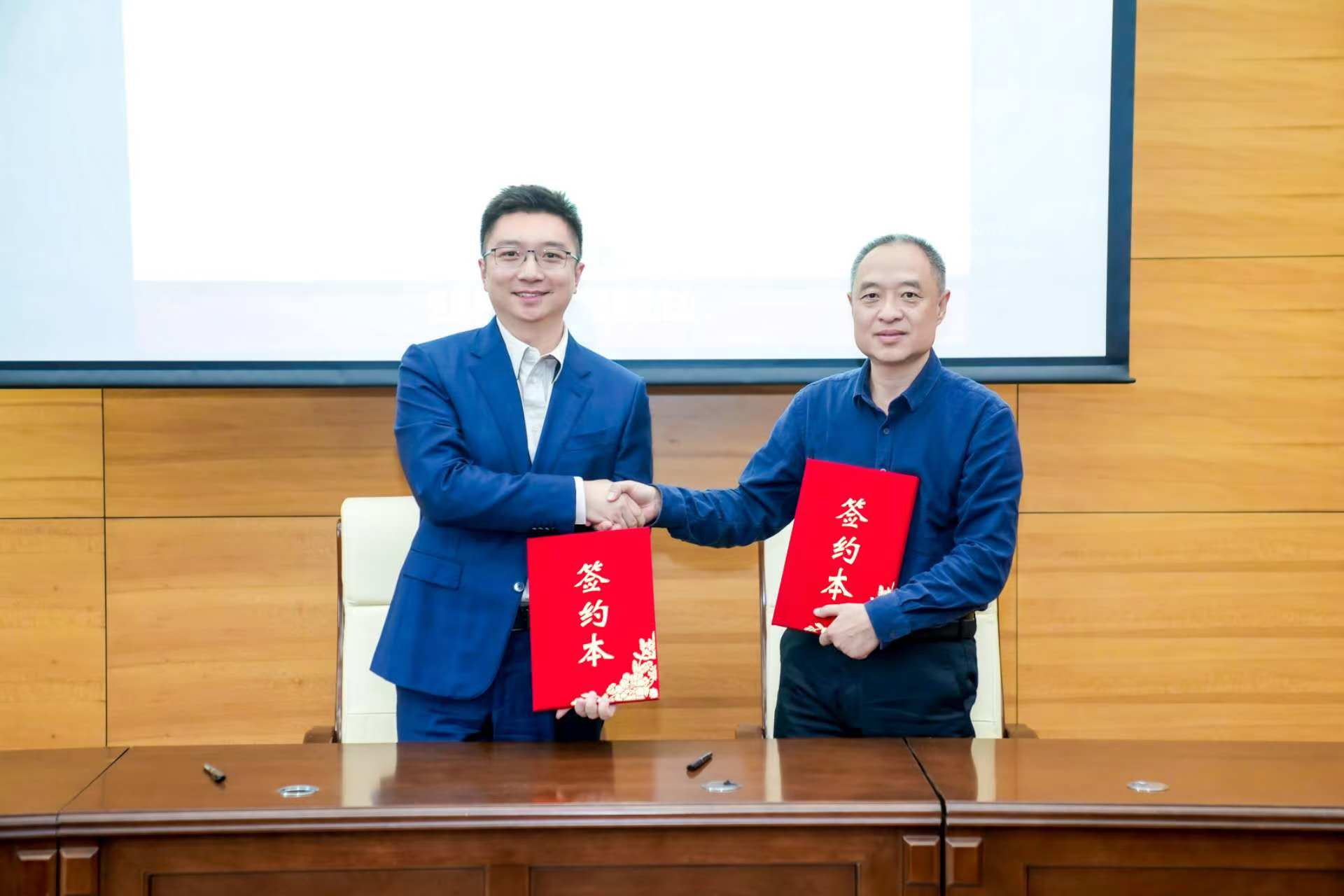 中国农业大学毕业证(中国农业大学毕业证图片外观大全)