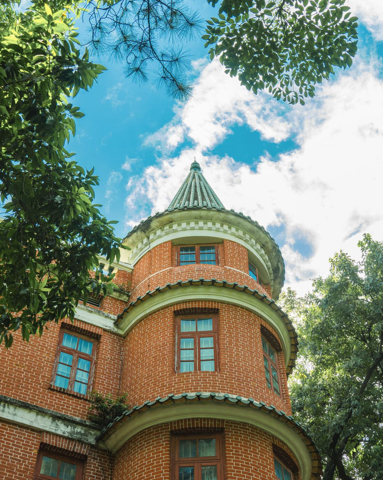 中山大学毕业证(中山大学毕业证样本)