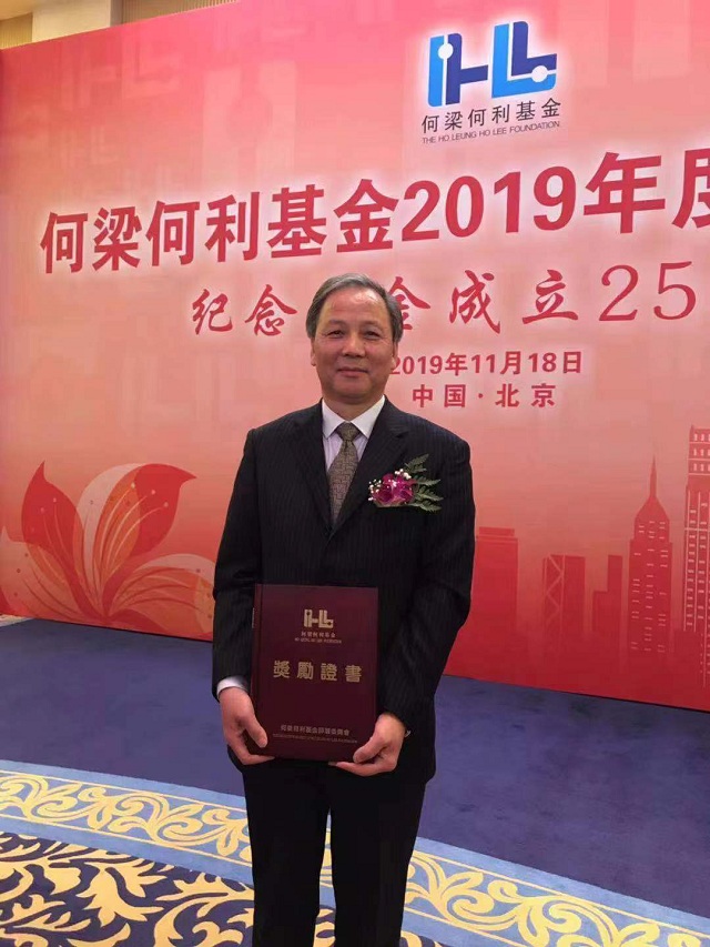 浙江工业大学毕业证(浙江工业大学毕业证封面)