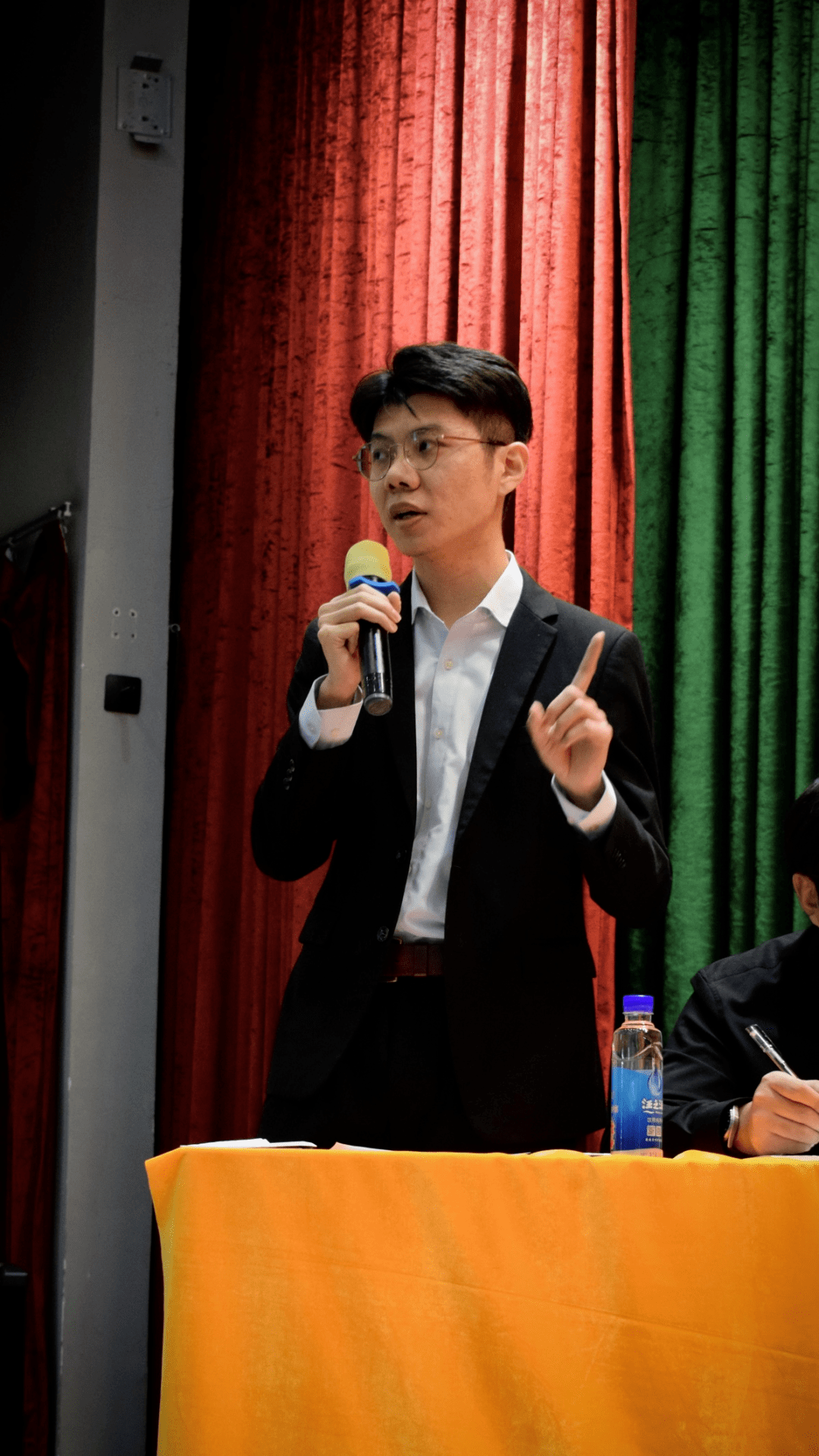 北京理工大学毕业证(北京理工大学毕业证书)
