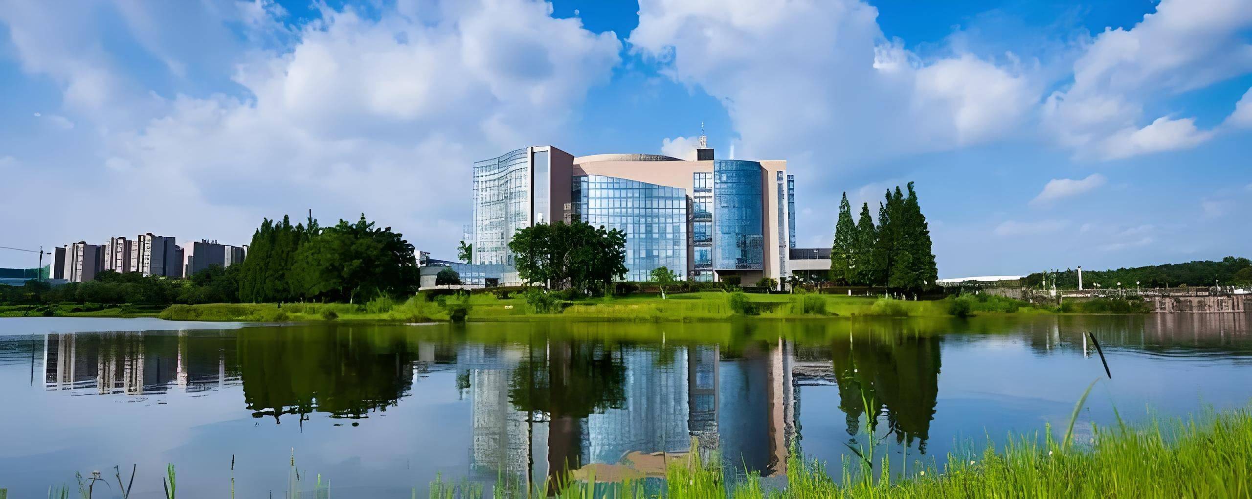四川大学2025年录取分数线