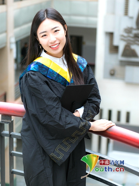 东北大学毕业证书图片